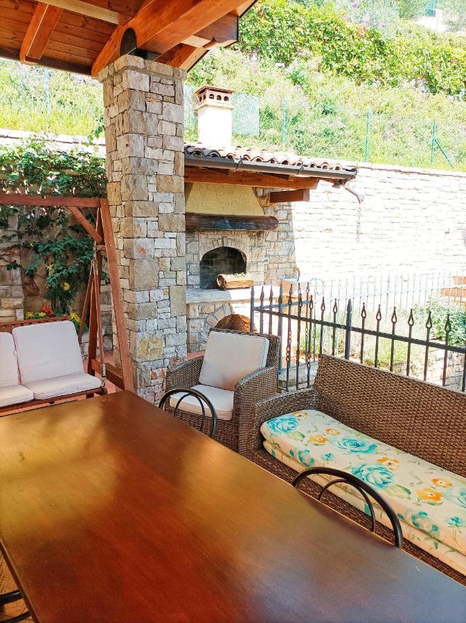 Villa Fior Di Loto Limone sul Garda Luaran gambar