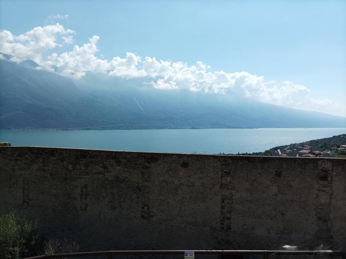 Villa Fior Di Loto Limone sul Garda Luaran gambar