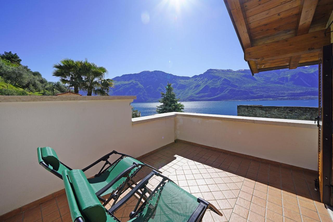 Villa Fior Di Loto Limone sul Garda Luaran gambar